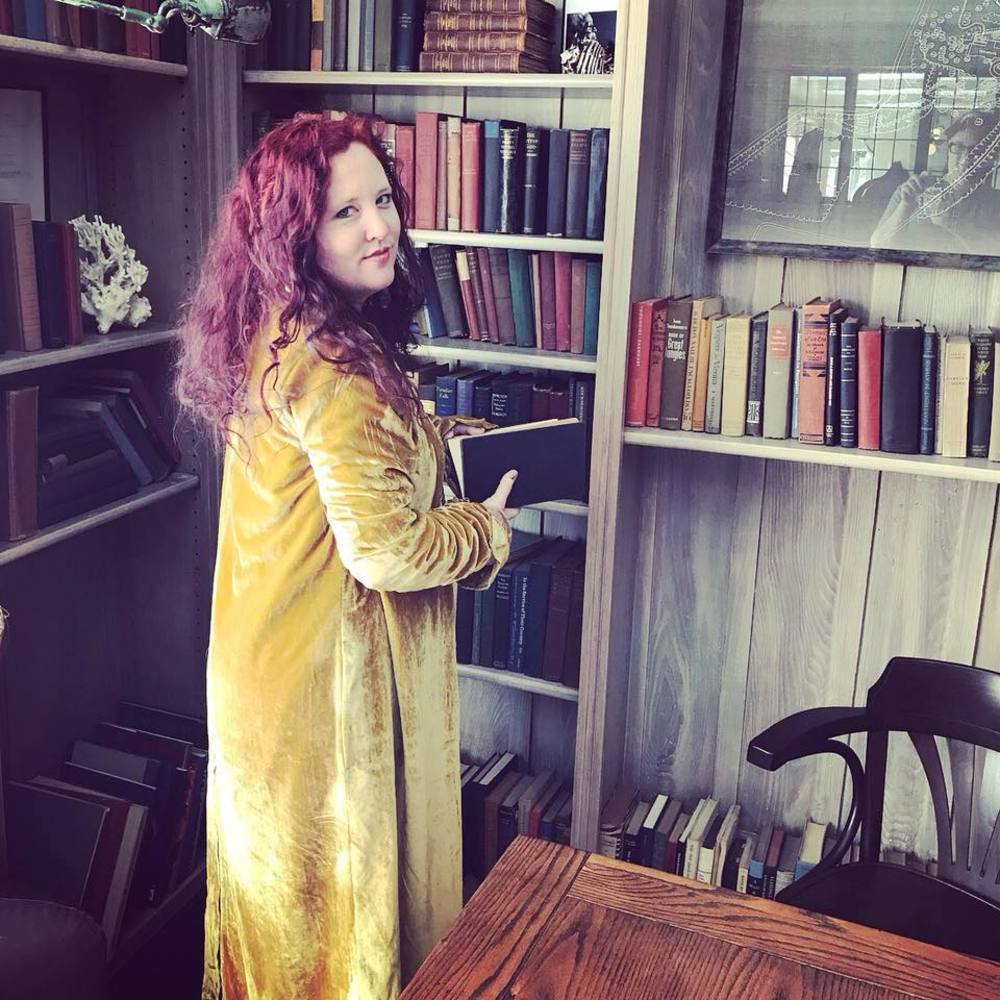 Meet your Posher, Gretchen